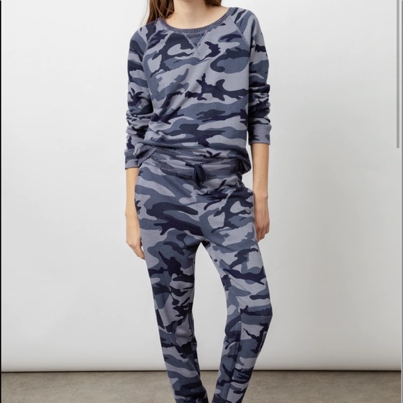 RAILS Theo Blue Indigo Camo Sweatshirt - Picture 3 of 6